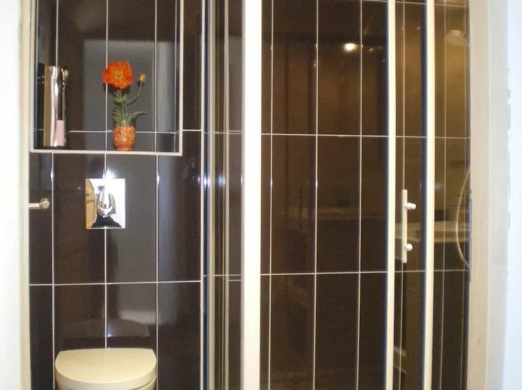 Hotelli La Vigne  Chambres Sur La Plage