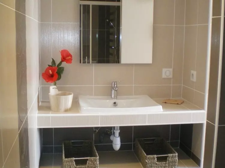 Hotelli La Vigne  Chambres Sur La Plage