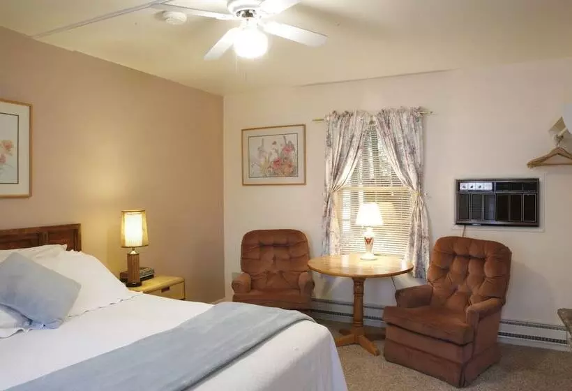 Hotelli Peninsula Park View Resort