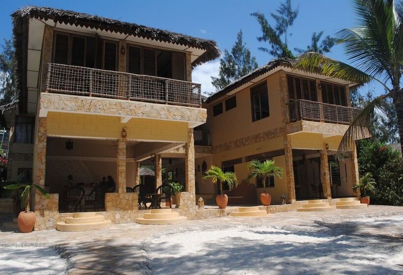 فندق Seasons Lodge Zanzibar