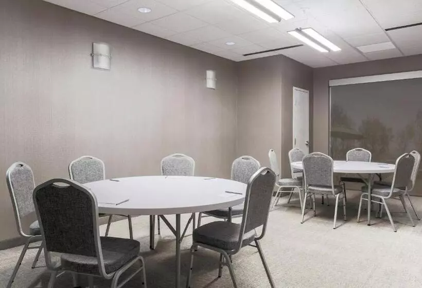 Hotelli Springhill Suites By Marriott Auburn