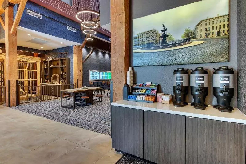 هتل Springhill Suites By Marriott Montgomery Downtown