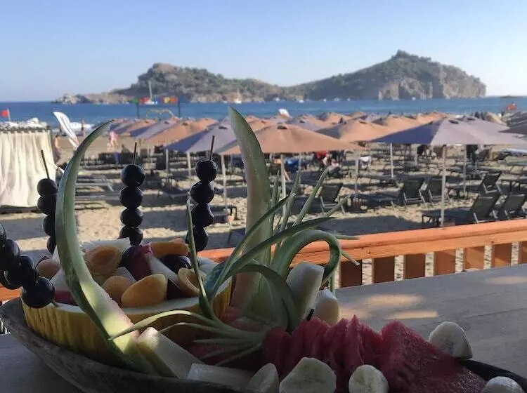 Hotelli The Sarigerme Inn