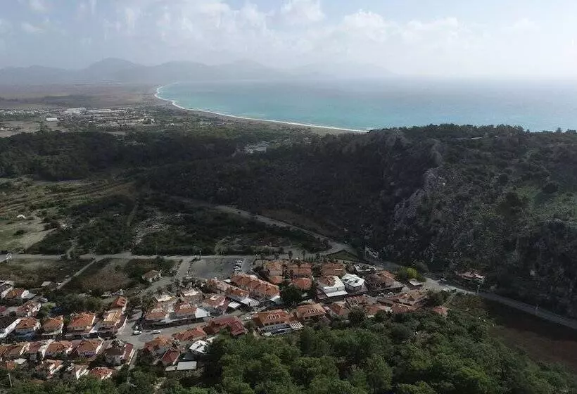 Hotelli The Sarigerme Inn