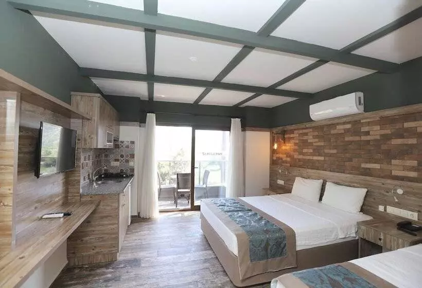 Hotelli The Sarigerme Inn