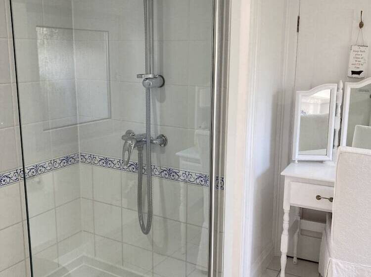 مبيت وإفطار Old Temperance House