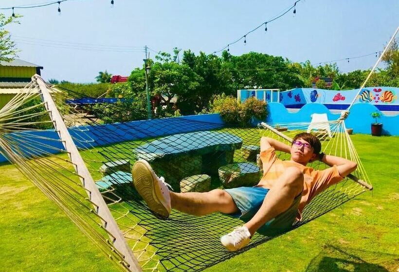 تختخواب و صبحانه Kenting Love 121