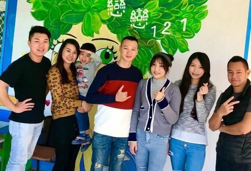 تختخواب و صبحانه Kenting Love 121