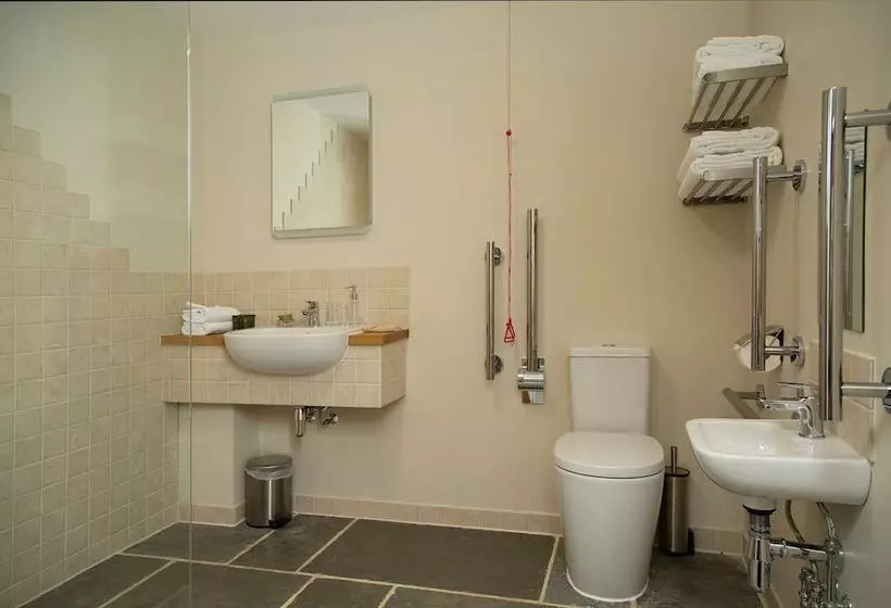 Aamiaismajoitus (B&B) On The Brook