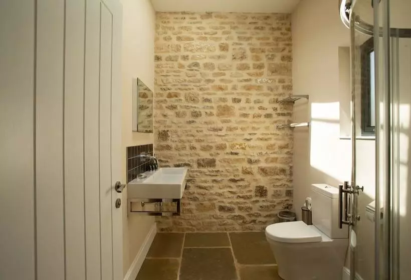 Aamiaismajoitus (B&B) On The Brook