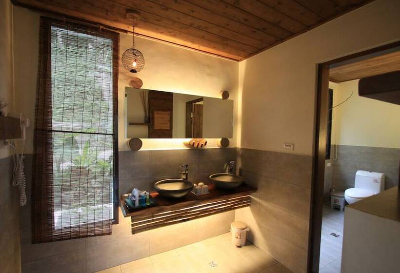 تختخواب و صبحانه Shan Xing Ji Ye Homestay