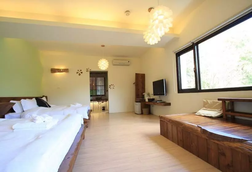 تختخواب و صبحانه Shan Xing Ji Ye Homestay