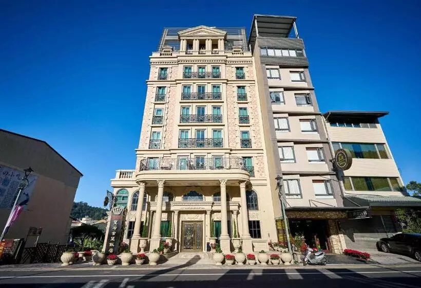 تختخواب و صبحانه Sun Moon Lake Queen Castle Hotel 日月潭皇后古堡飯店