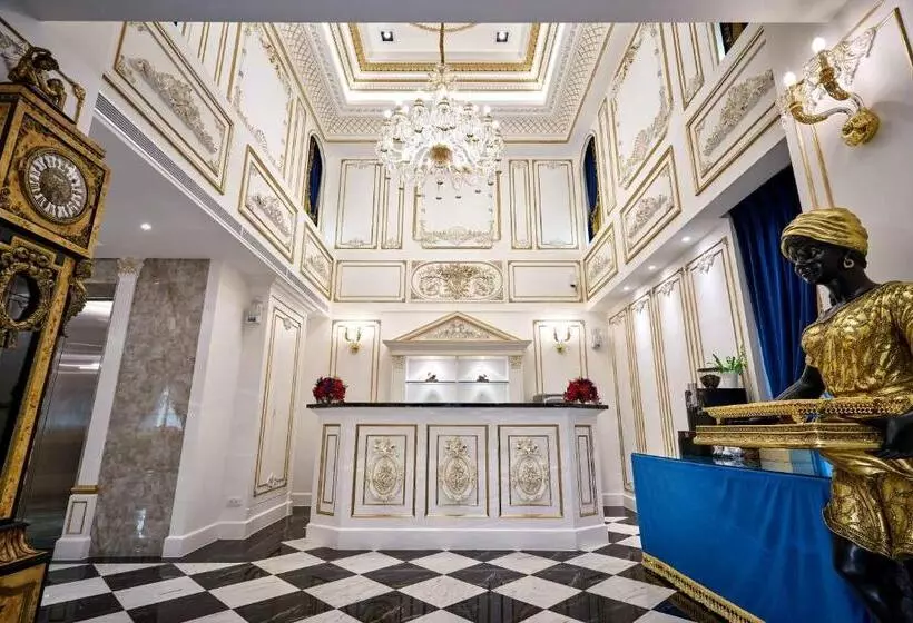 تختخواب و صبحانه Sun Moon Lake Queen Castle Hotel 日月潭皇后古堡飯店