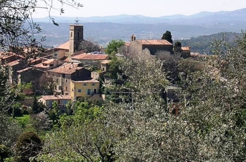 Bed and Breakfast Villa Thocha