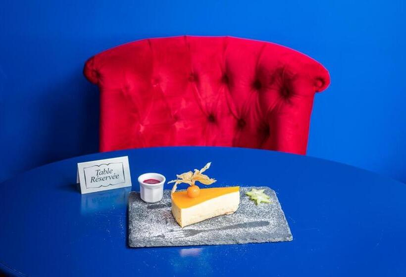 Brit Hotel Privilege Lisieux   La Villa Des Arts