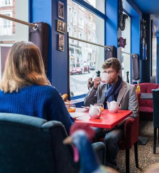 Brit Hotel Privilege Lisieux   La Villa Des Arts