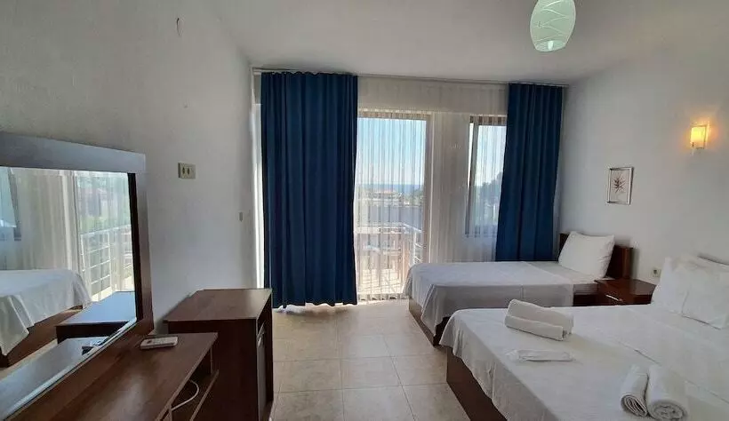 Hostelli Elisa Butik Otel Ve Restaurant