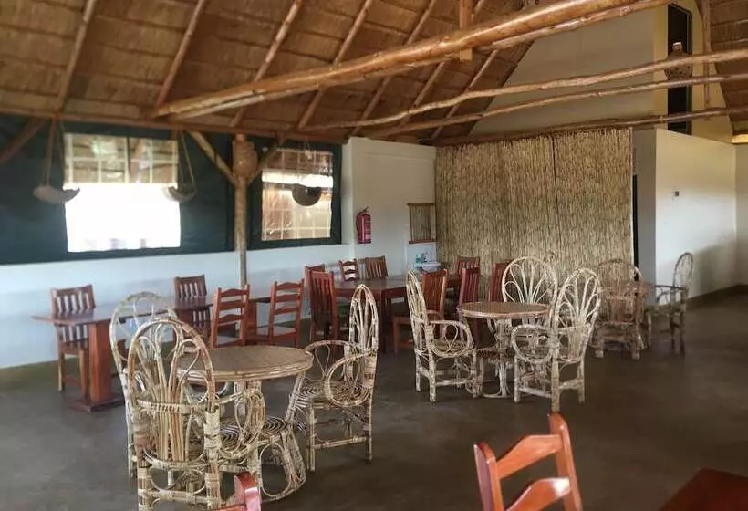 هتل African Roots Gulu