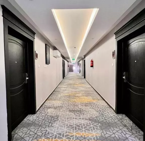 Hotelli Al Muhaidb Residence Al Maidan