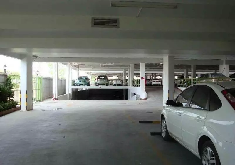 Hotelli At Home Place