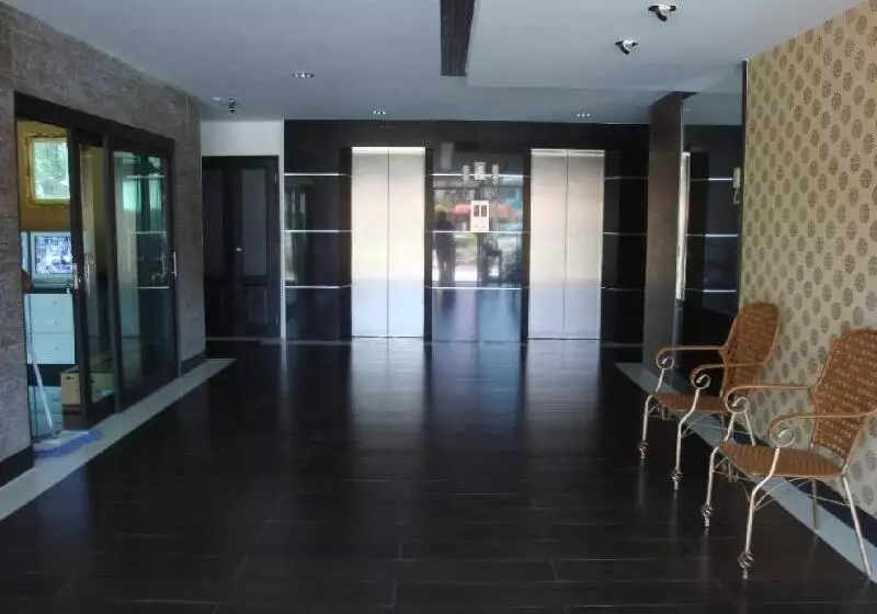 Hotelli At Home Place