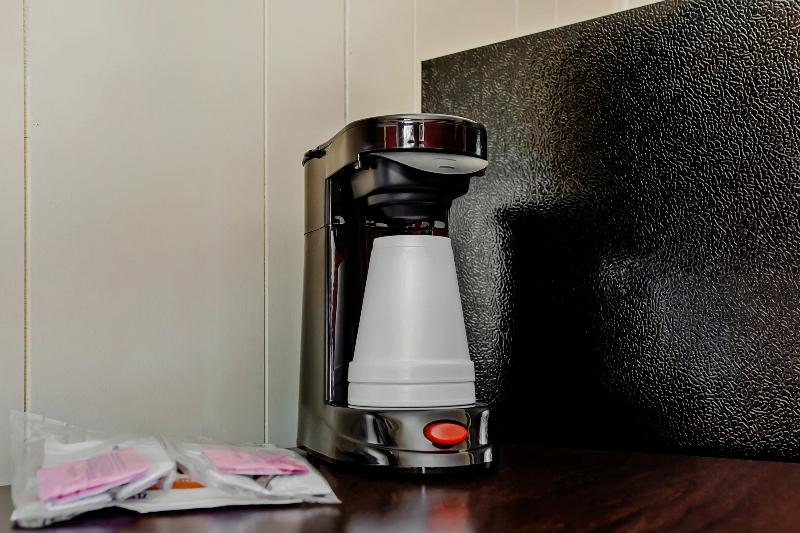 Отель Carolina Lodge By Oyo Rooms