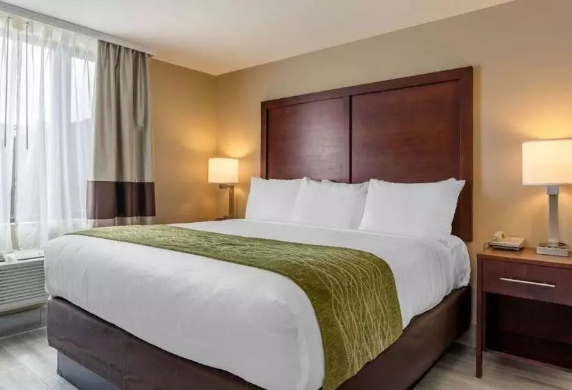 Hotelli Comfort Inn