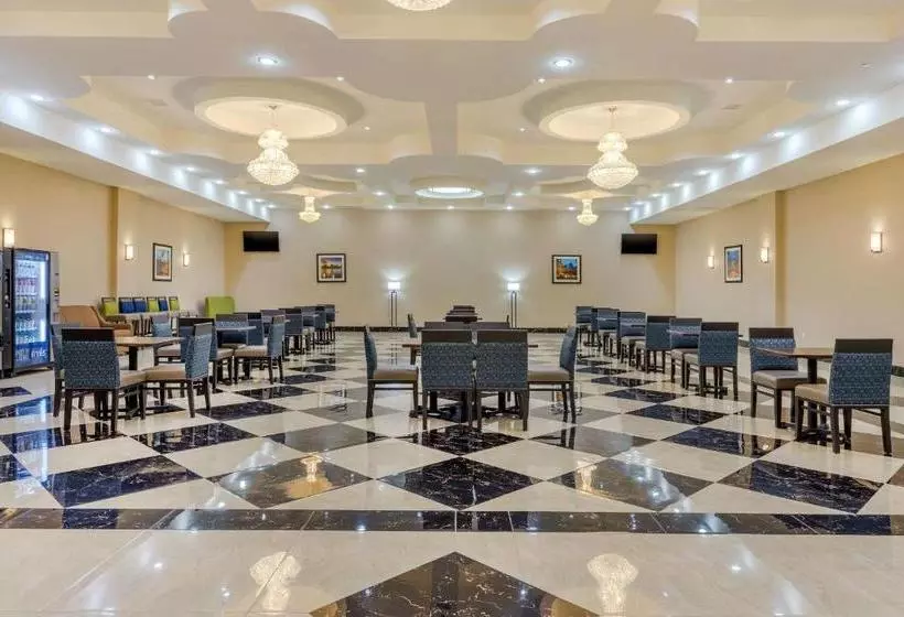 Hotelli Comfort Inn
