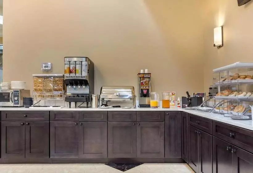 Hotelli Comfort Inn