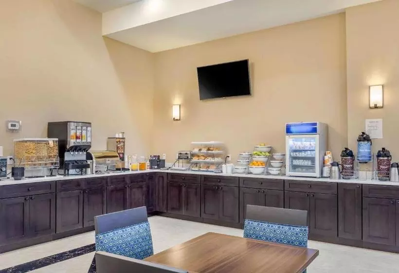 Hotelli Comfort Inn