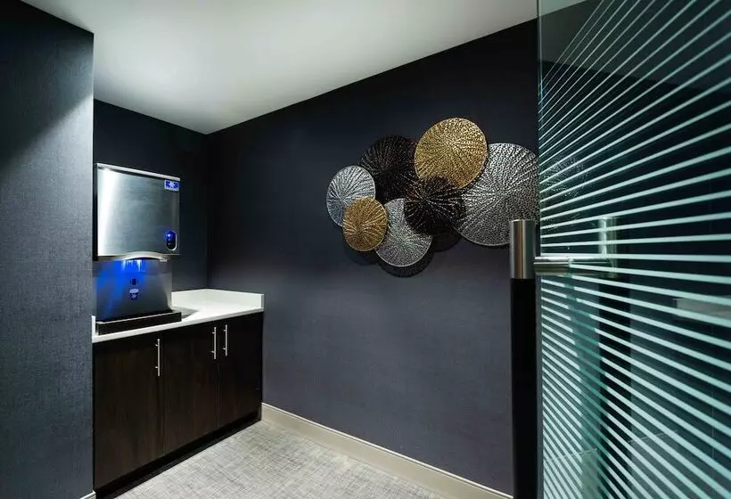 Hotelli Holiday Inn Express   Boston South   Quincy, An Ihg