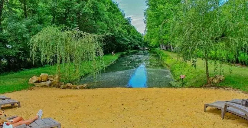 ホテル Le Val De La Marquise