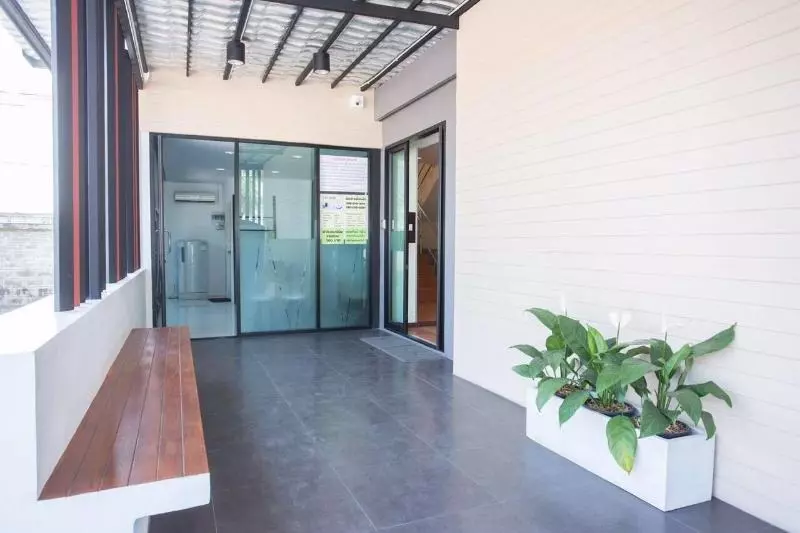 ホテル Oblique Apartment