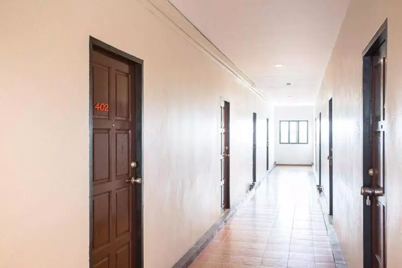 ホテル Oblique Apartment