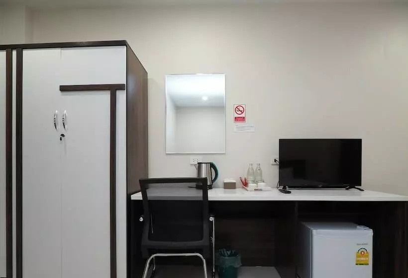 ホテル Waritthon Residence