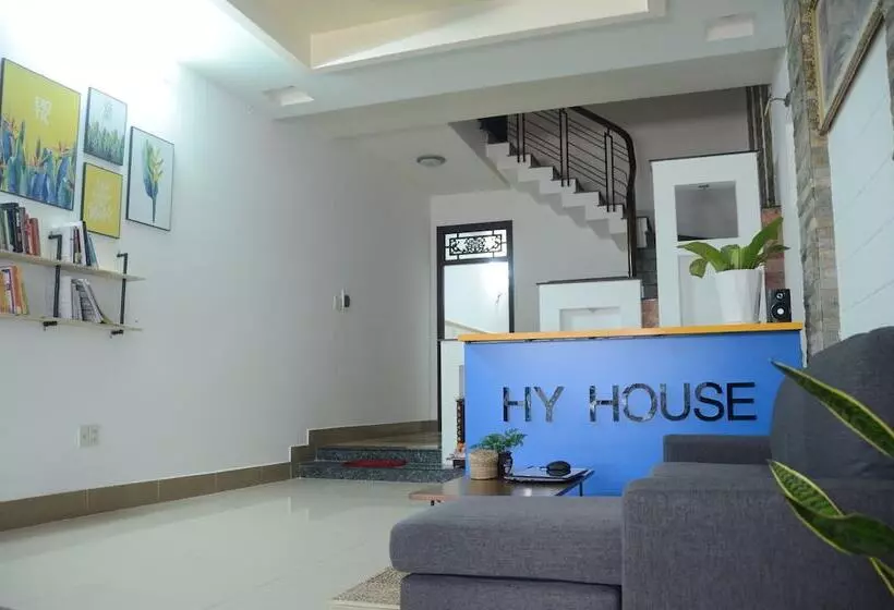 Hy House   Hostel