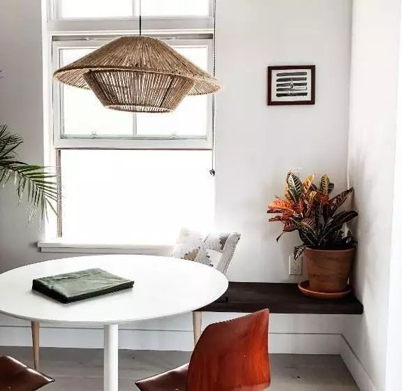 Lokal Hotel Cape May