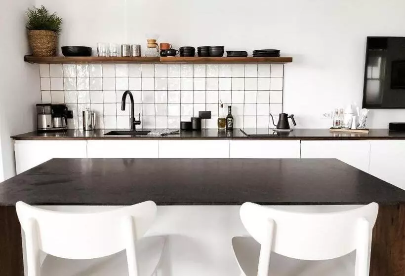 Lokal Hotel Cape May