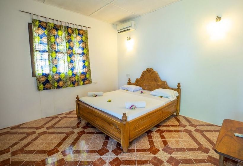 فندق صغير Simba Garden Lodge