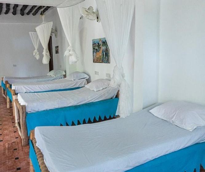 فندق صغير Simba Garden Lodge