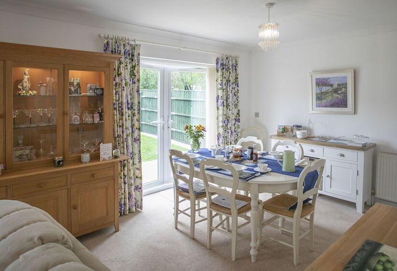 The Heather's Bed And Breakfast