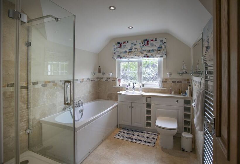 The Heather's Bed And Breakfast