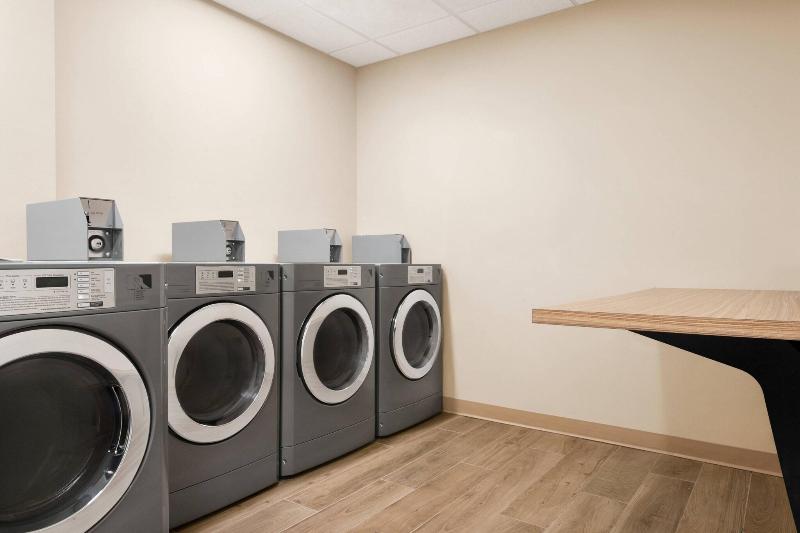 Towneplace Suites By Marriott Janesville