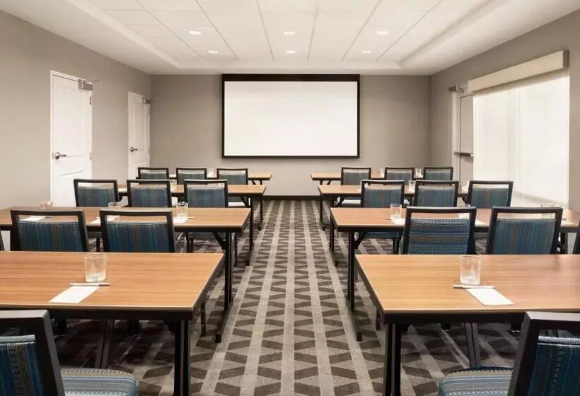 Towneplace Suites By Marriott Janesville