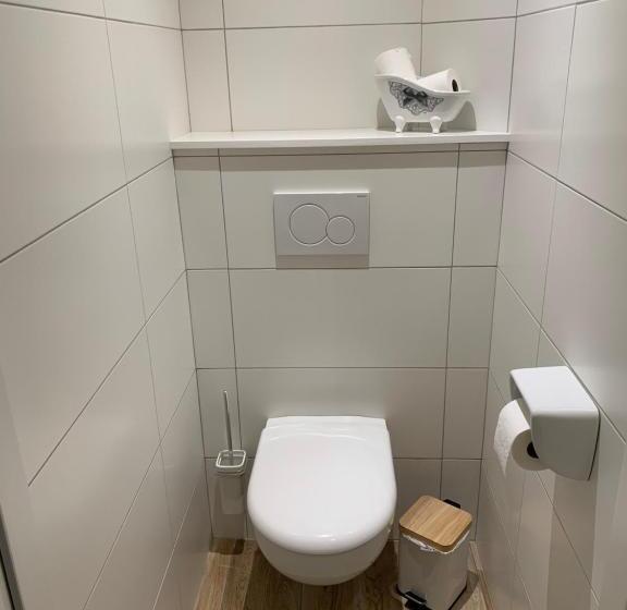 تختخواب و صبحانه Chambres D'hôtes Logis Charrier Le Petit Bignon