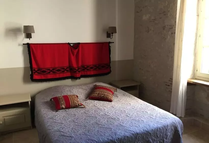 Aamiaismajoitus (B&B) Les Huguets