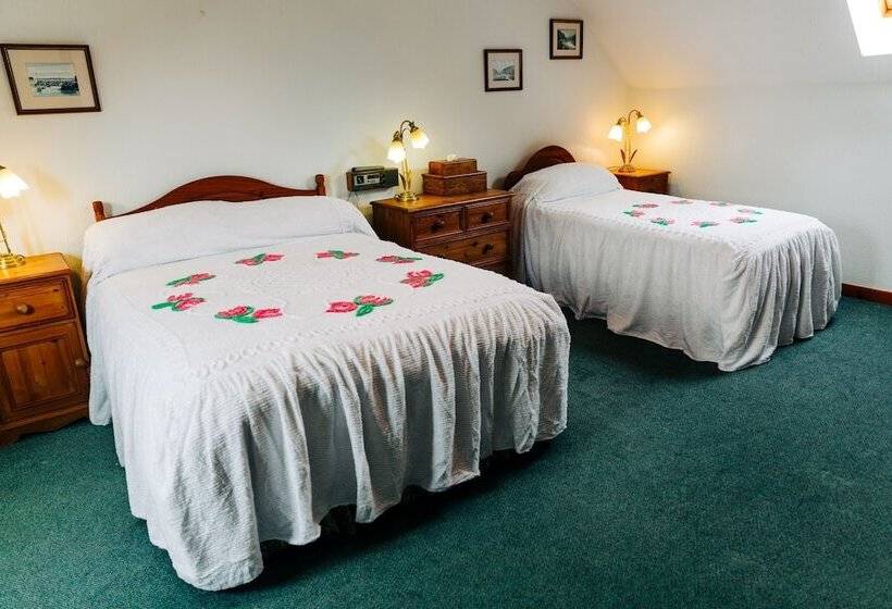 مبيت وإفطار The Farmhouse Lochmeyler