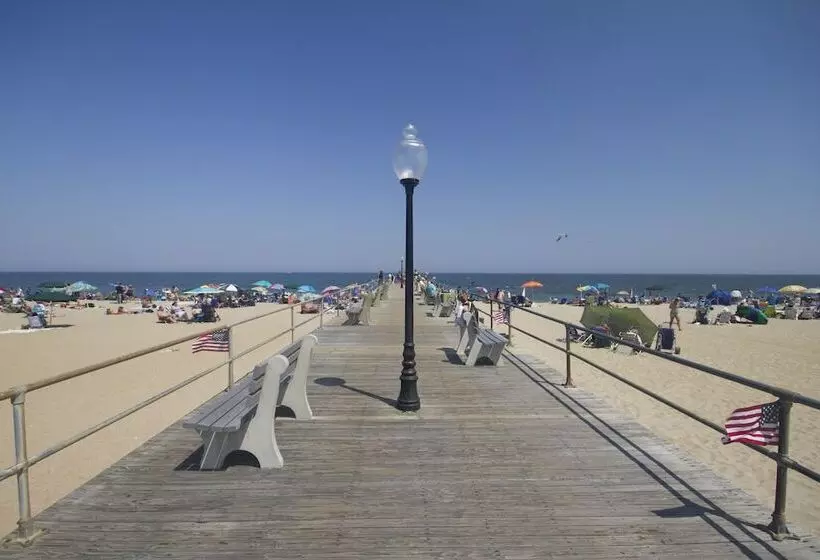 Aamiaismajoitus (B&B) The Inn At Ocean Grove