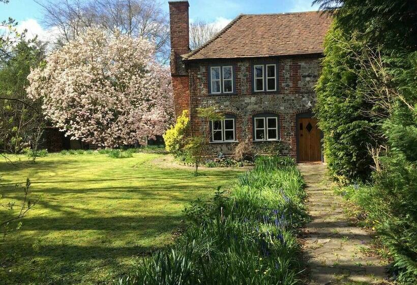 مبيت وإفطار The Old Rectory